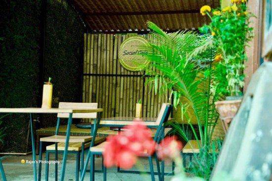 Social Cafe